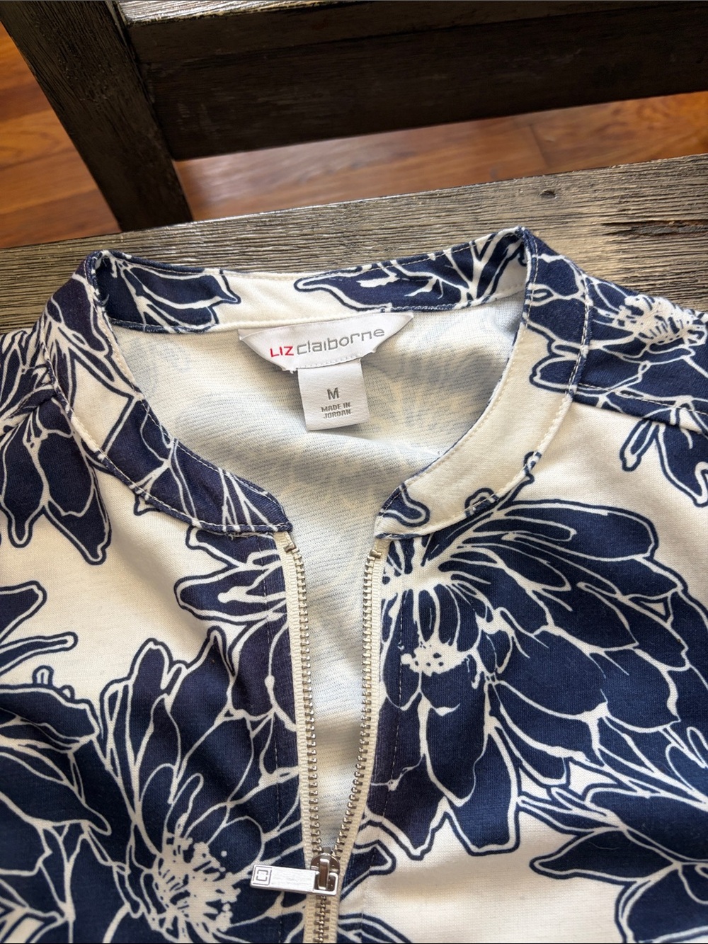 Liz Claiborne Navy and White Floral Zip Jacket - Picture 3 of 5